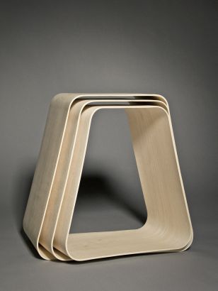 Jitter Elisabeth Florstedt Formholz swinging stool design flexibler Hocker